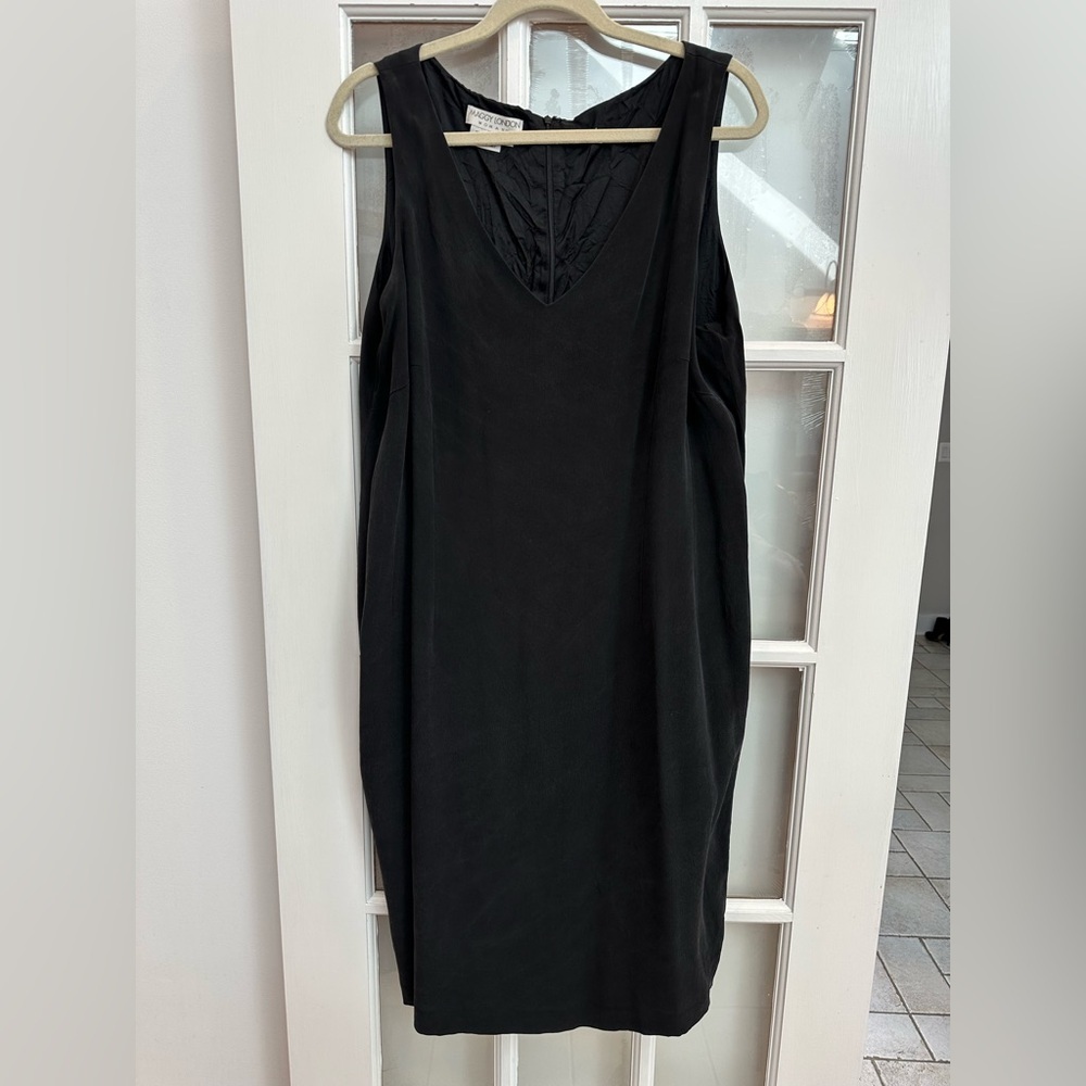 Vintage Maggy London 100% Silk Y2K Black Midi Dress Women’s Size 16 Flawed Gem